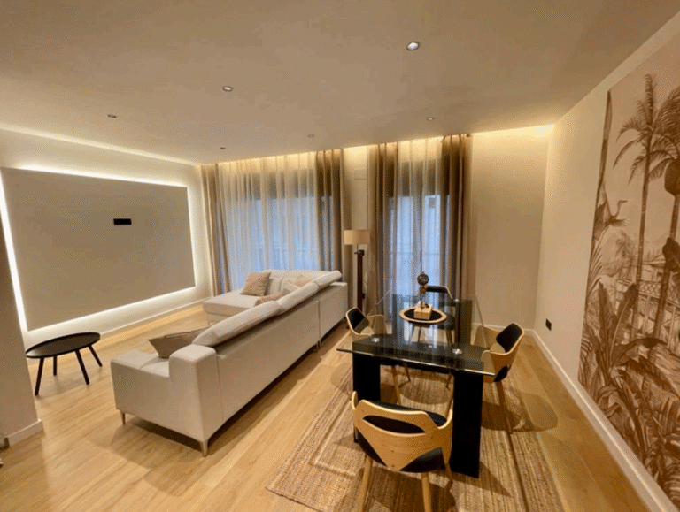 Francesc Macià, Roses 8